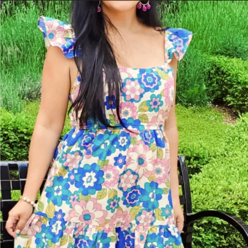 Colorful Floral Maxi dress, size L. Brand is Fore and NWT.